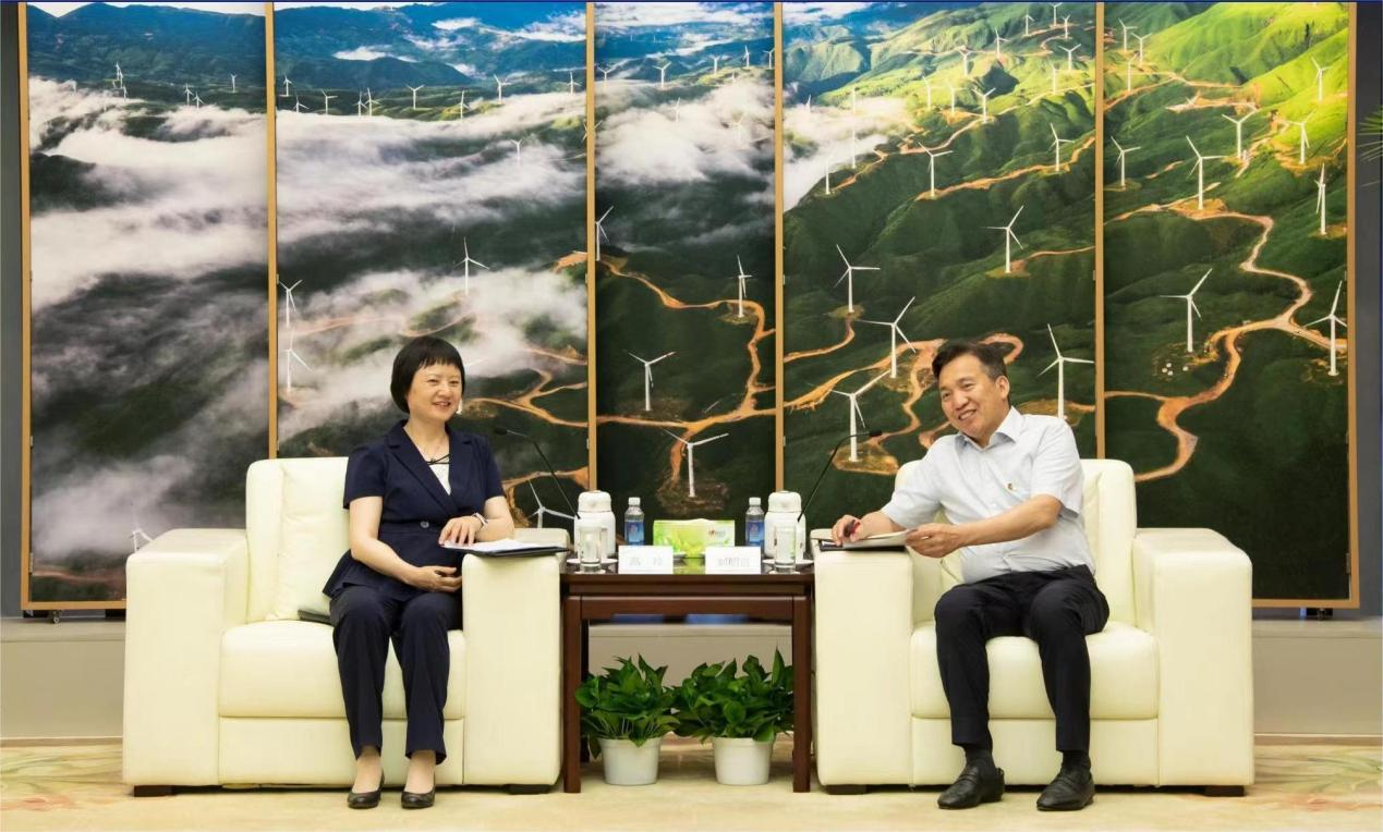 高玲拜訪國(guó)家電投黨組書記、董事長(zhǎng)劉明勝